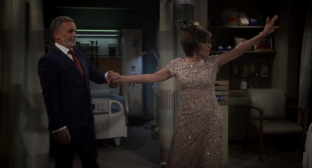 one day at a time season 3 Scenes