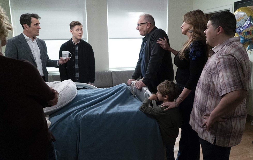 Modern Family Season 10