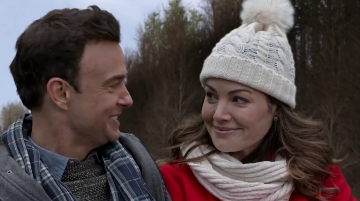 The Christmas Chalet (2019)