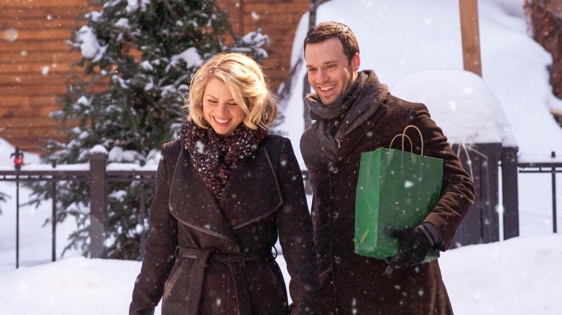 A Storybook Christmas (2019)