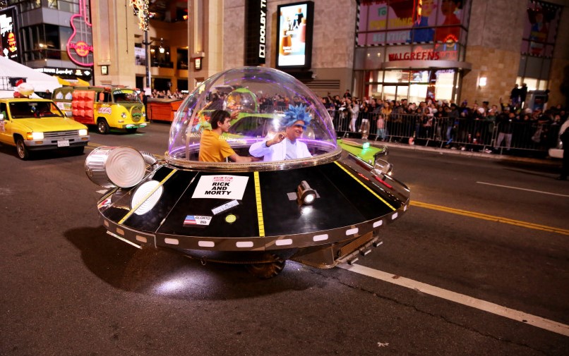 88th Annual Hollywood Christmas Parade (2019)