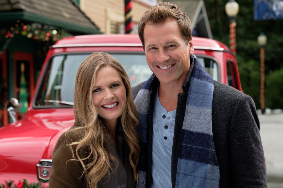 Christmas in Evergreen: Tidings of Joy (2019)
